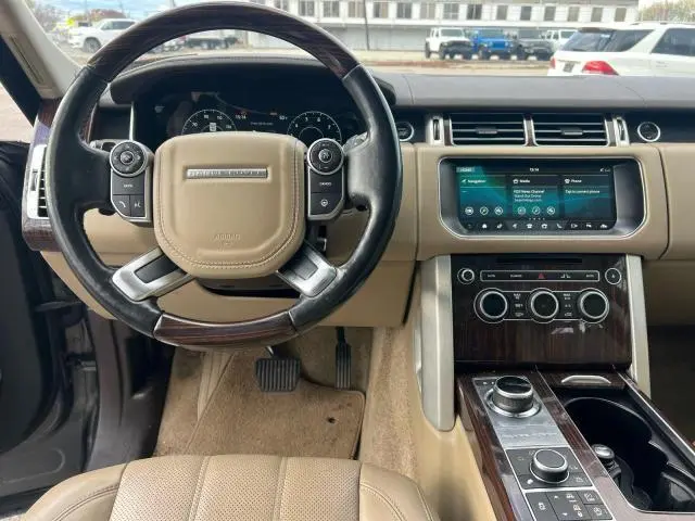 2017 LAND ROVER RANGE ROVER HSE  