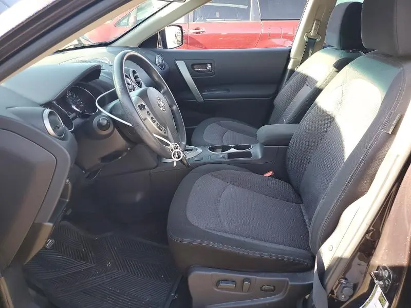 2012 NISSAN ROGUE S  