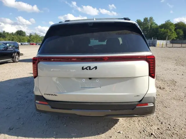 2025 KIA CARNIVAL SX  