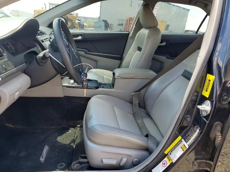 2012 TOYOTA CAMRY LE  