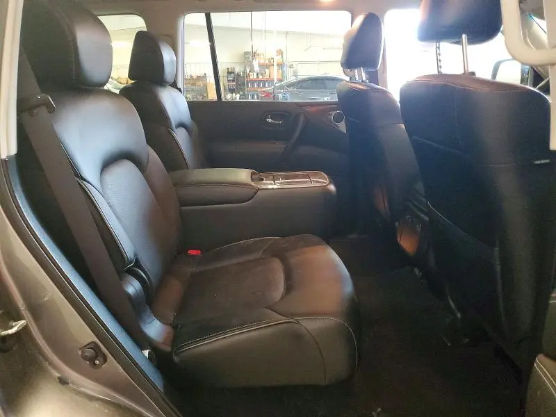 2015 INFINITI QX80 BASE  