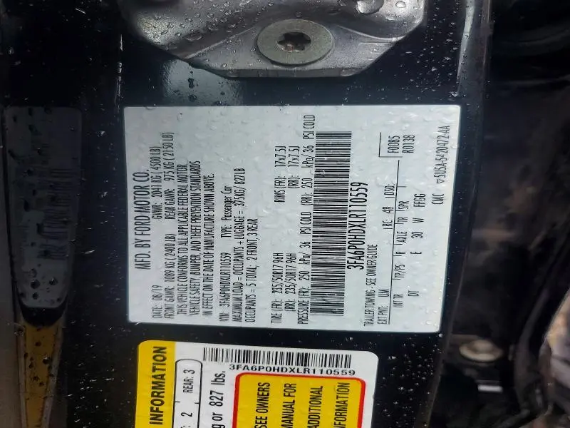 2020 FORD FUSION SE  