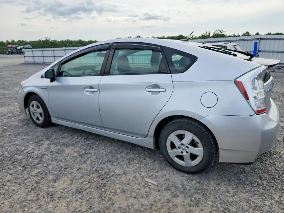 2011 TOYOTA PRIUS TWO  