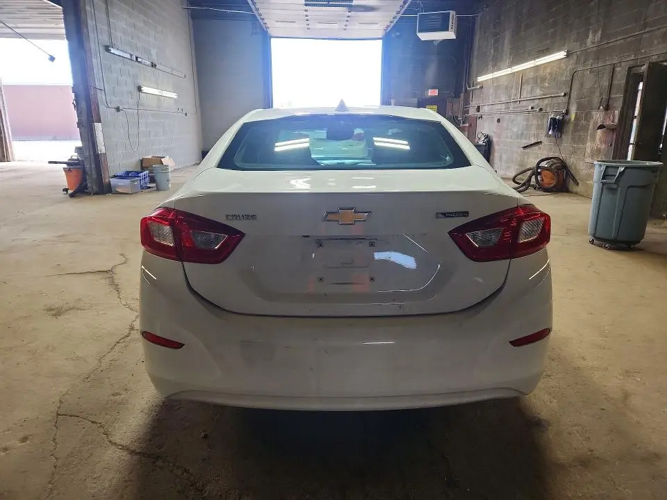 2016 CHEVROLET CRUZE PREMIER  