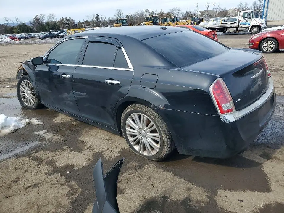 2013 CHRYSLER 300C   