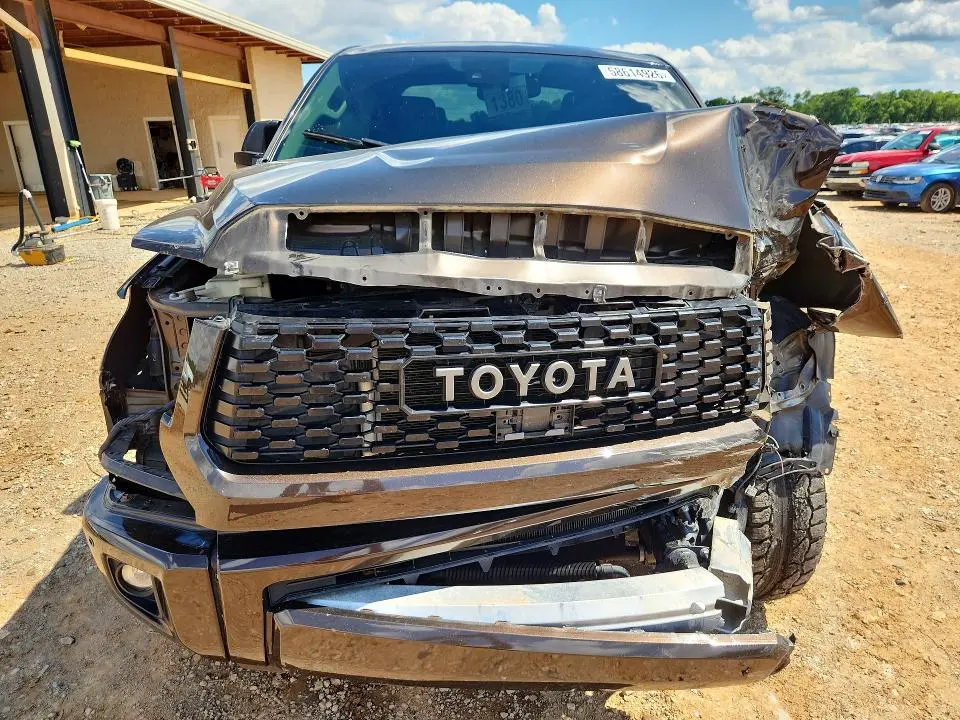 2020 TOYOTA TUNDRA PLATINUM  