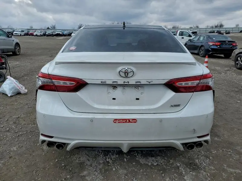 2019 TOYOTA CAMRY XSE  