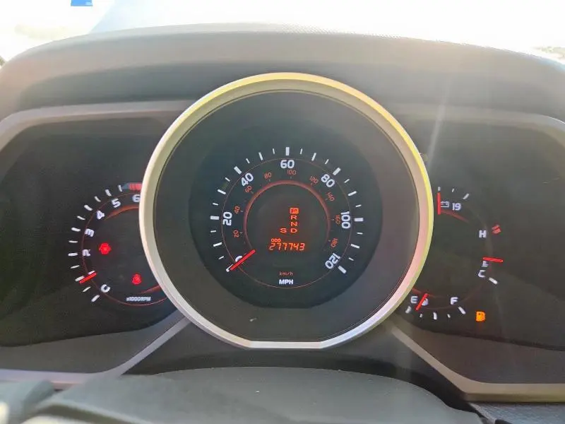 2010 TOYOTA 4RUNNER SR5  