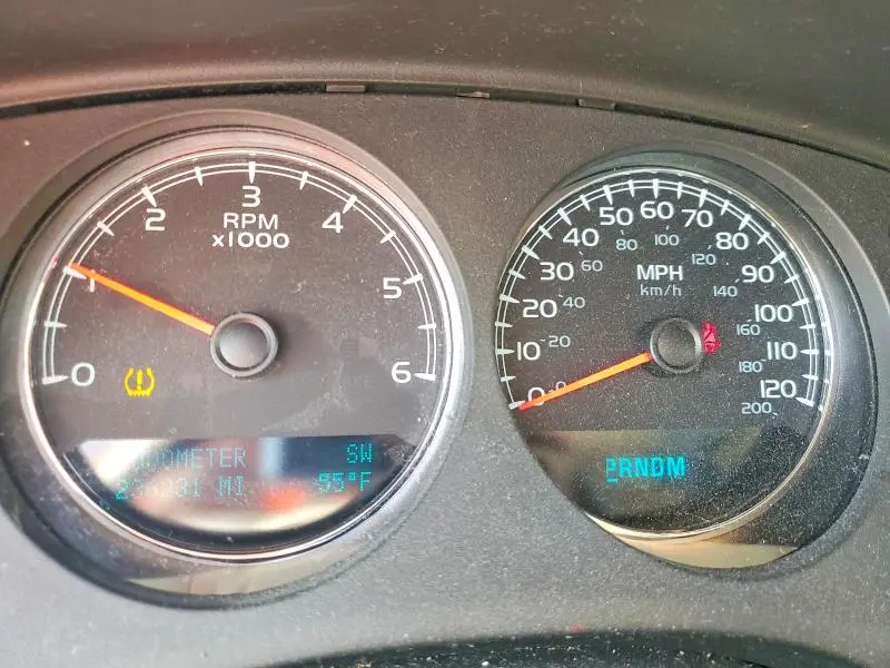 2011 CHEVROLET SUBURBAN K1500 LTZ  