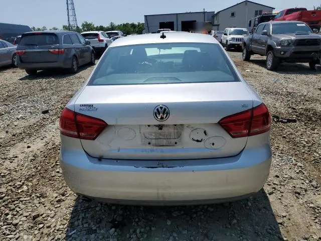 2013 VOLKSWAGEN PASSAT SE  