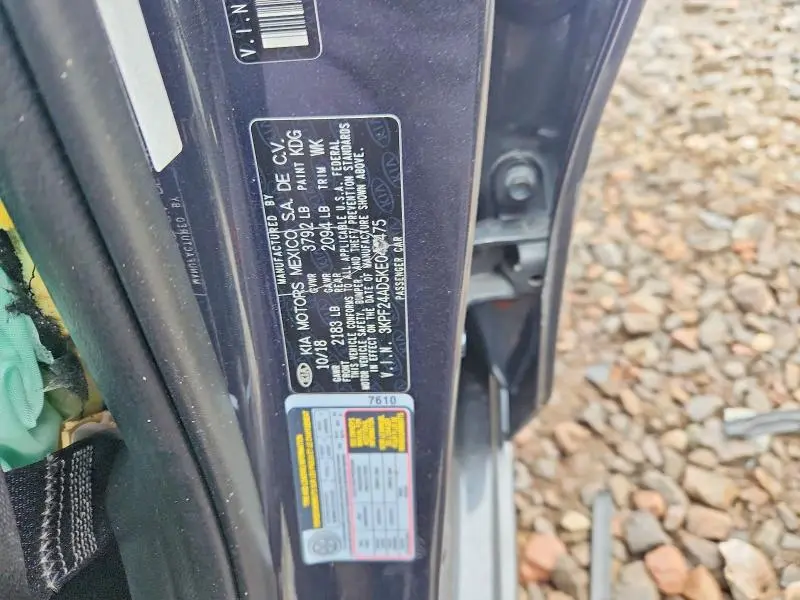 2019 KIA FORTE LXS  