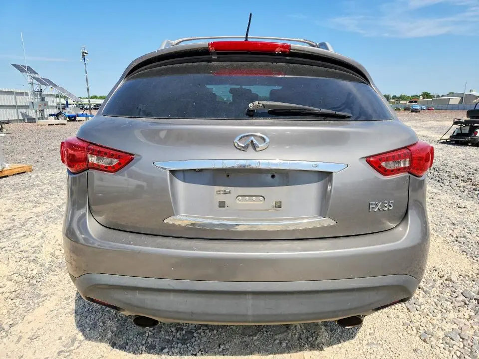 2010 INFINITI FX35 BASE  