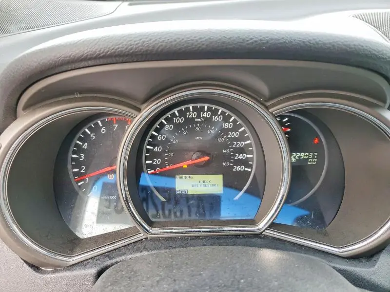 2013 NISSAN MURANO S  
