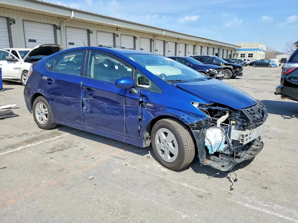 2010 TOYOTA PRIUS IV  