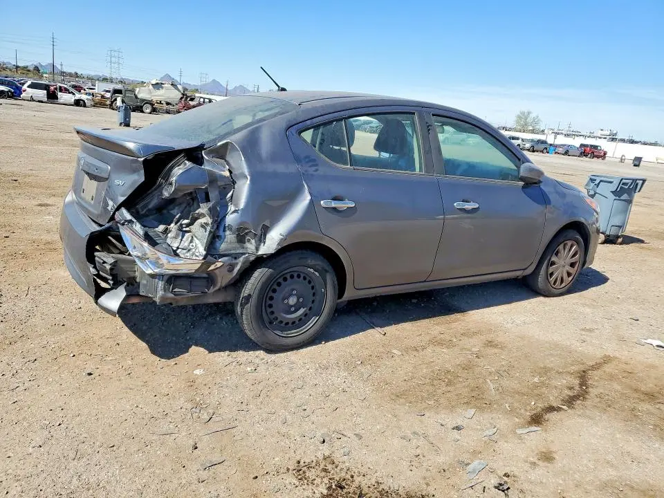 2017 NISSAN VERSA 1.6 SV  