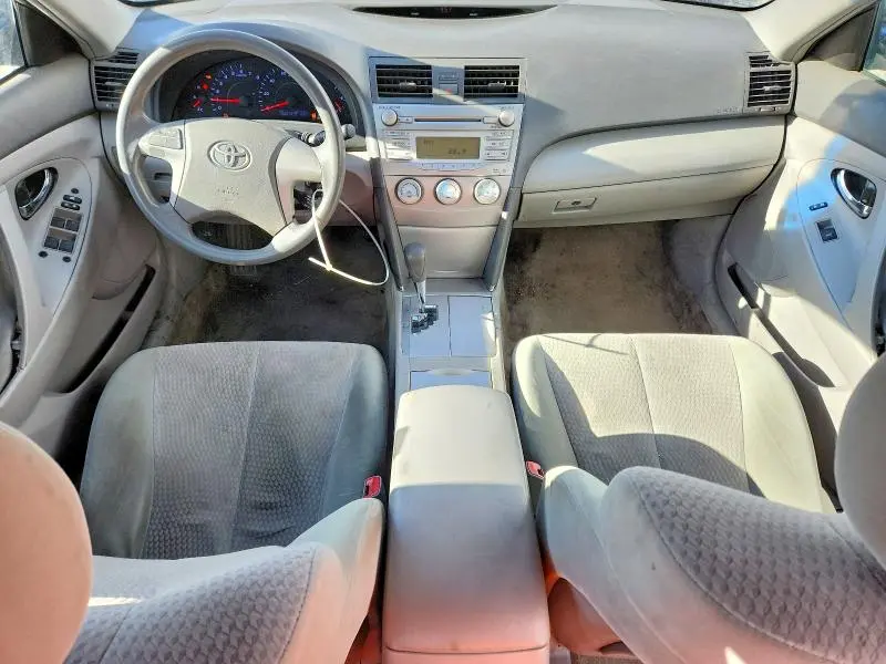 2011 TOYOTA CAMRY LE  