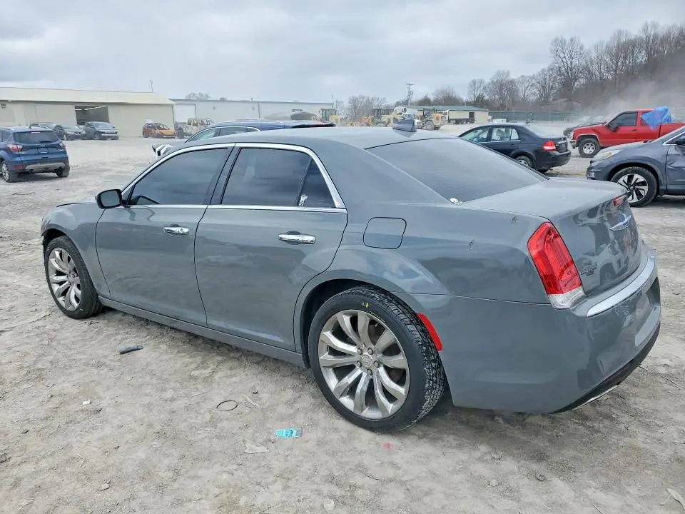 2019 CHRYSLER 300 LIMITED  