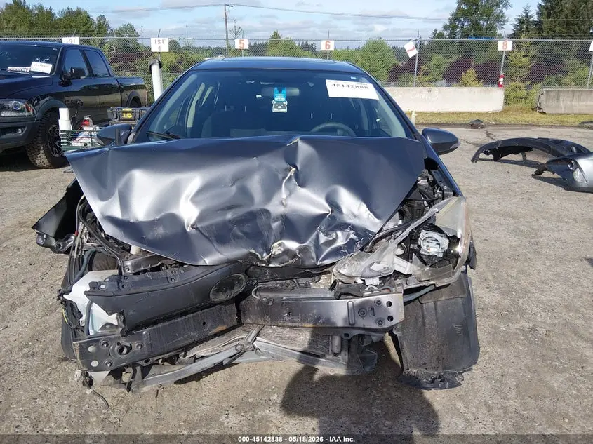 2015 TOYOTA PRIUS C THREE