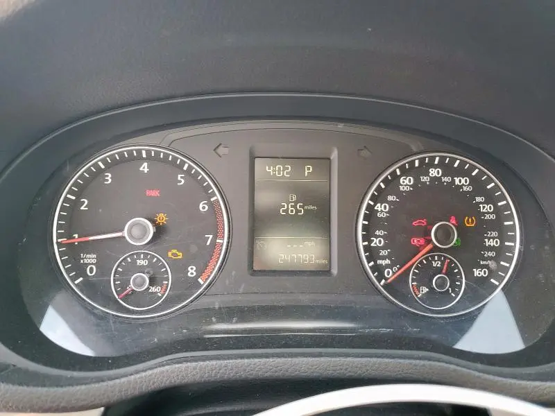 2013 VOLKSWAGEN PASSAT S  