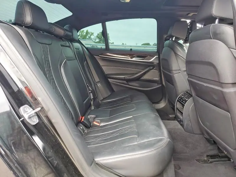 2019 BMW 540   
