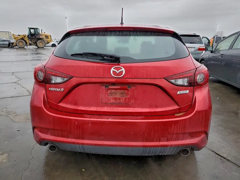 2018 MAZDA 3 TOURING  