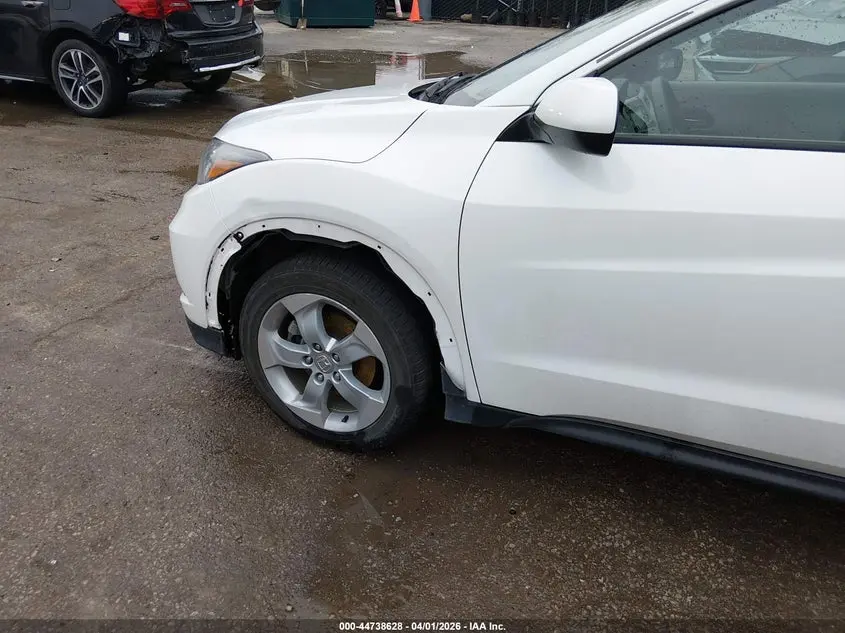 2016 HONDA HR-V LX