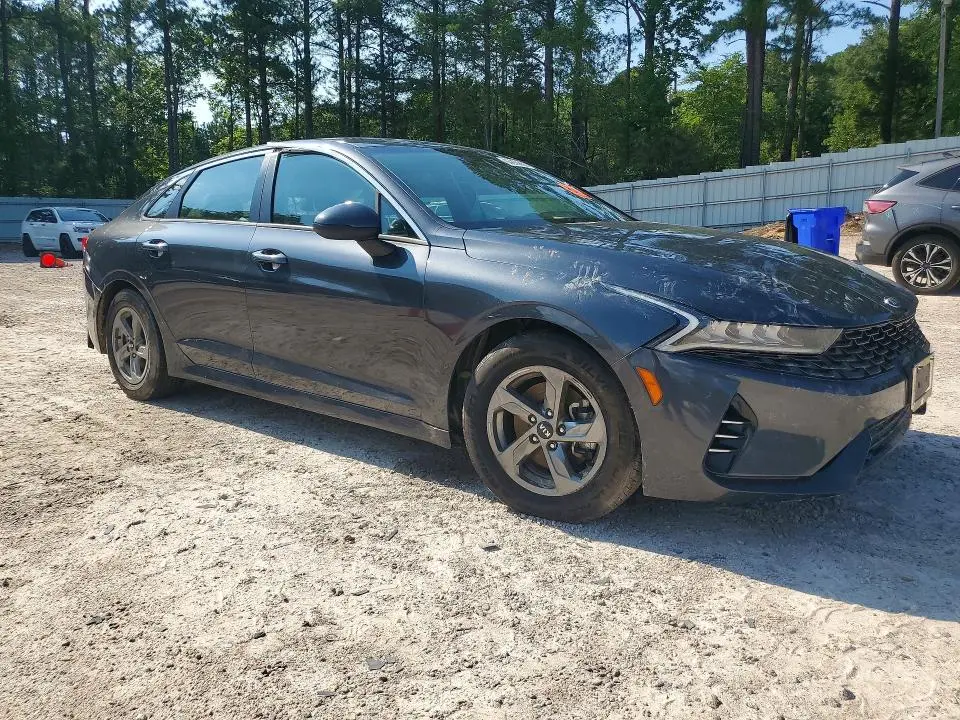 2021 KIA K5 LXS  