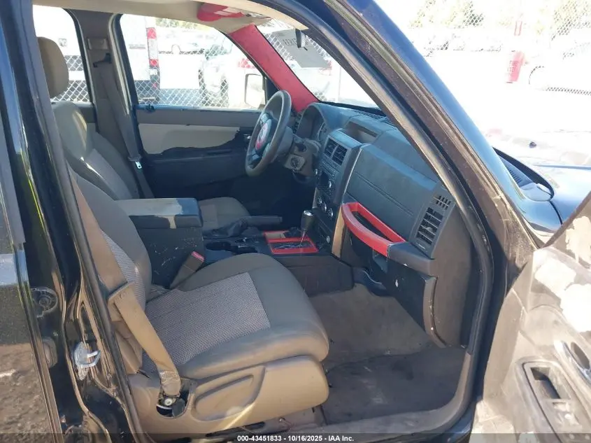 2012 JEEP LIBERTY SPORT