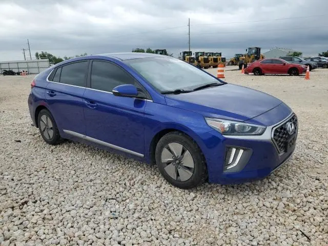 2022 HYUNDAI IONIQ SE