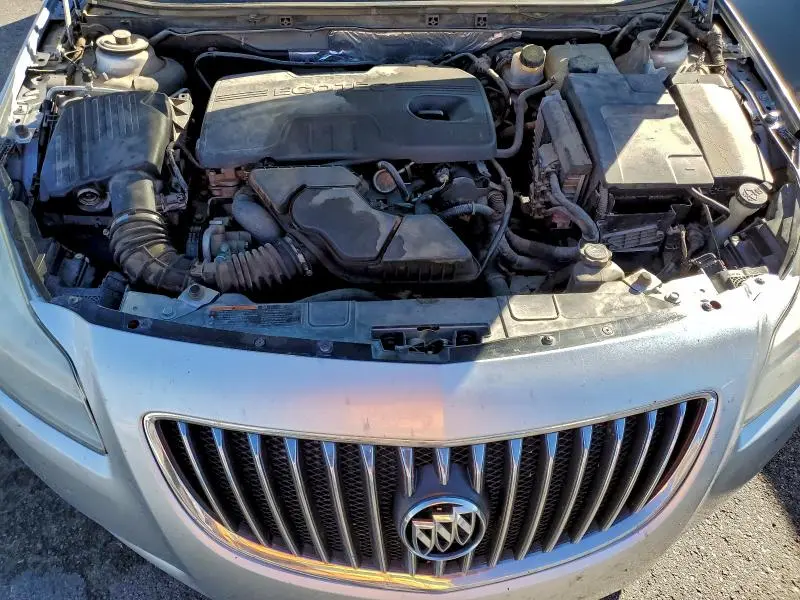 2011 BUICK REGAL CXL  