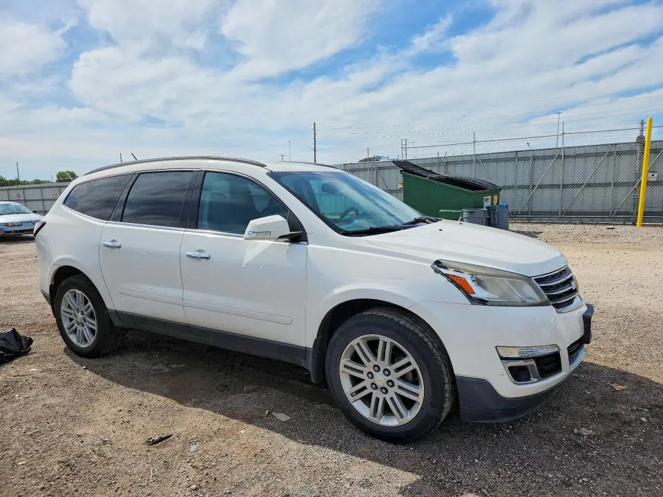2014 CHEVROLET TRAVERSE LT  