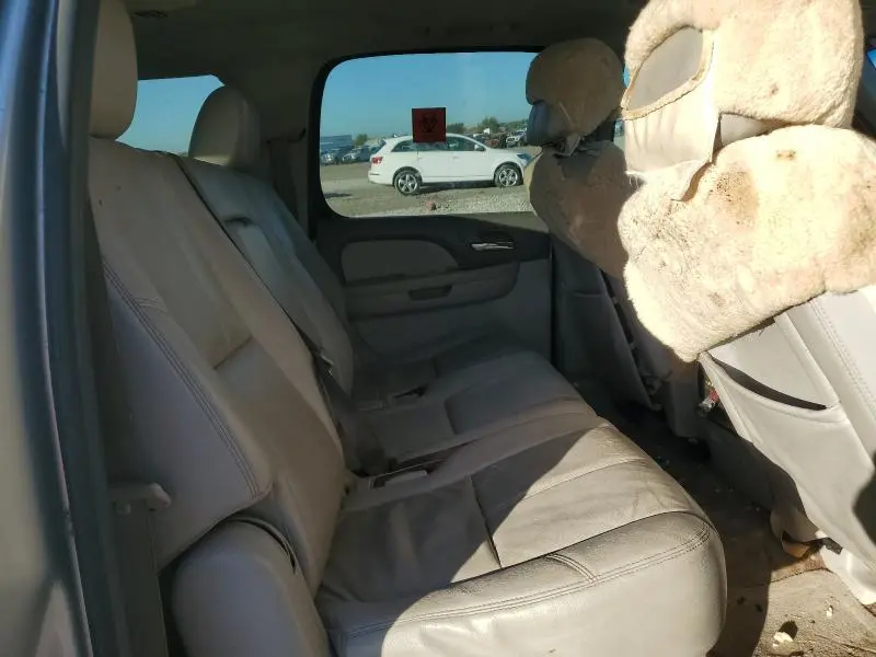 2012 CHEVROLET SUBURBAN C1500 LT  