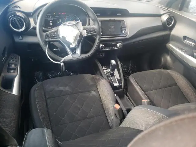2019 NISSAN KICKS S  