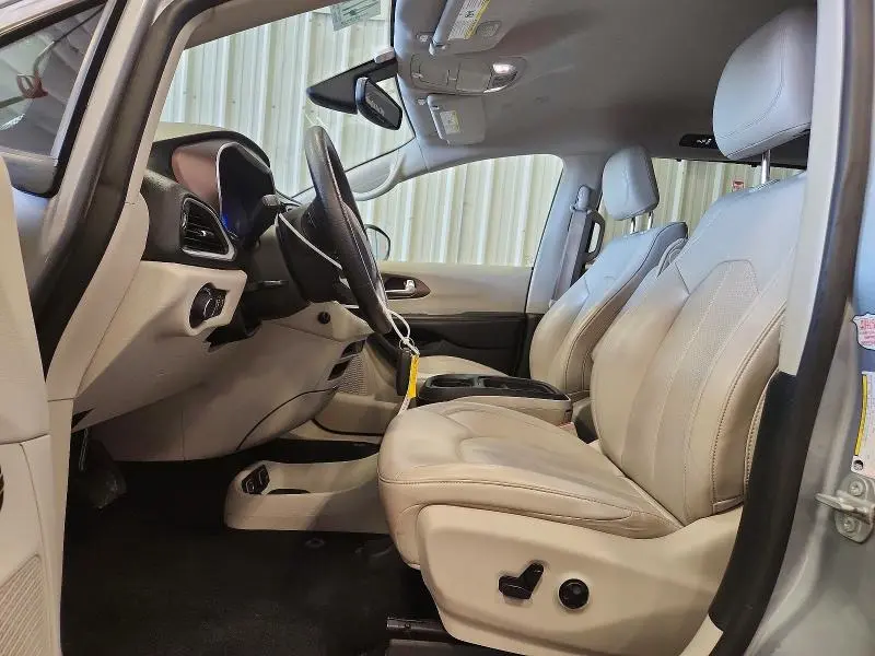 2021 CHRYSLER VOYAGER LXI  