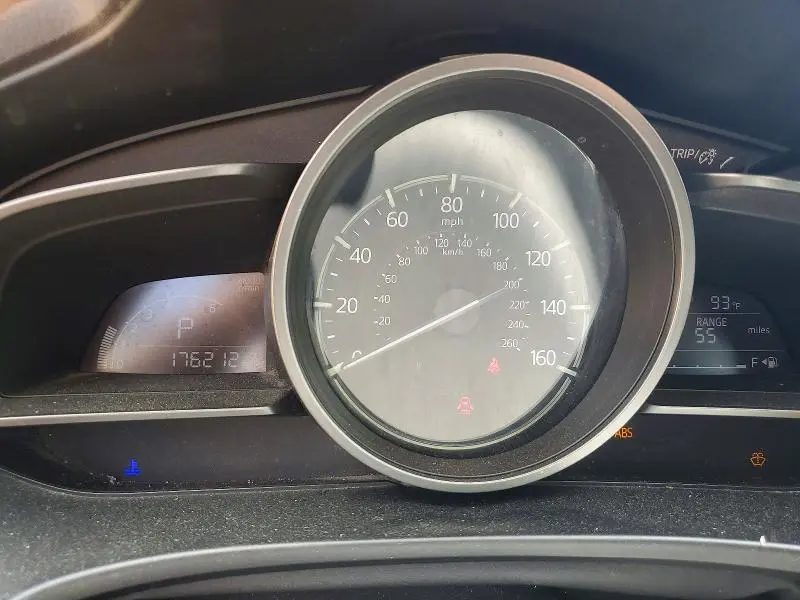 2017 MAZDA 3 SPORT  