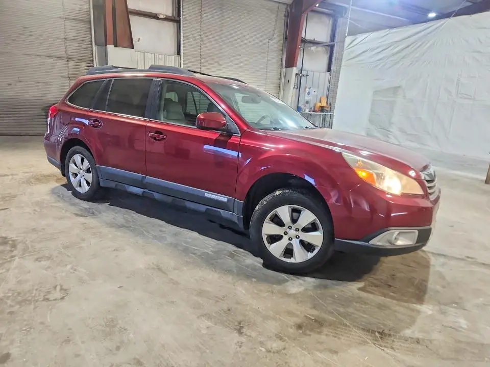2011 SUBARU OUTBACK 3.6R LIMITED  
