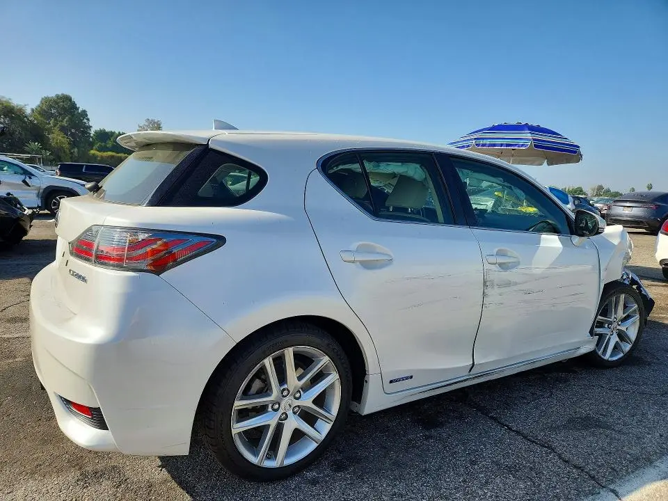 2017 LEXUS CT 200  