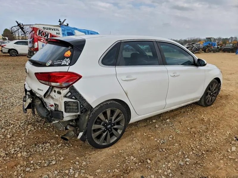 2018 HYUNDAI ELANTRA GT SPORT  