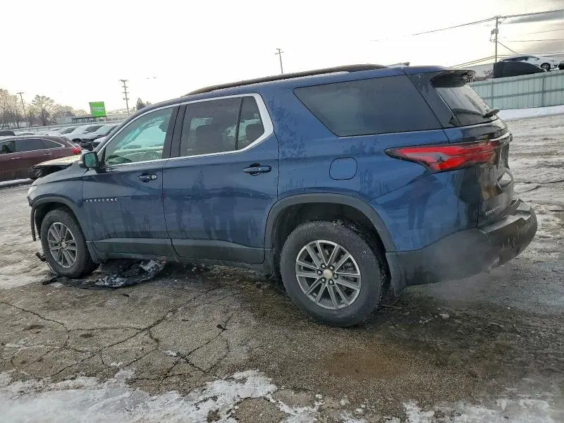 2023 CHEVROLET TRAVERSE LT  