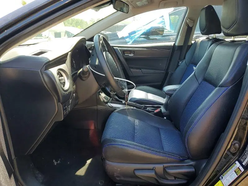 2017 TOYOTA COROLLA SE  