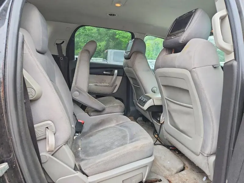 2010 GMC ACADIA SLE  