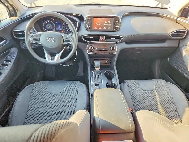 2020 HYUNDAI SANTA FE SE  