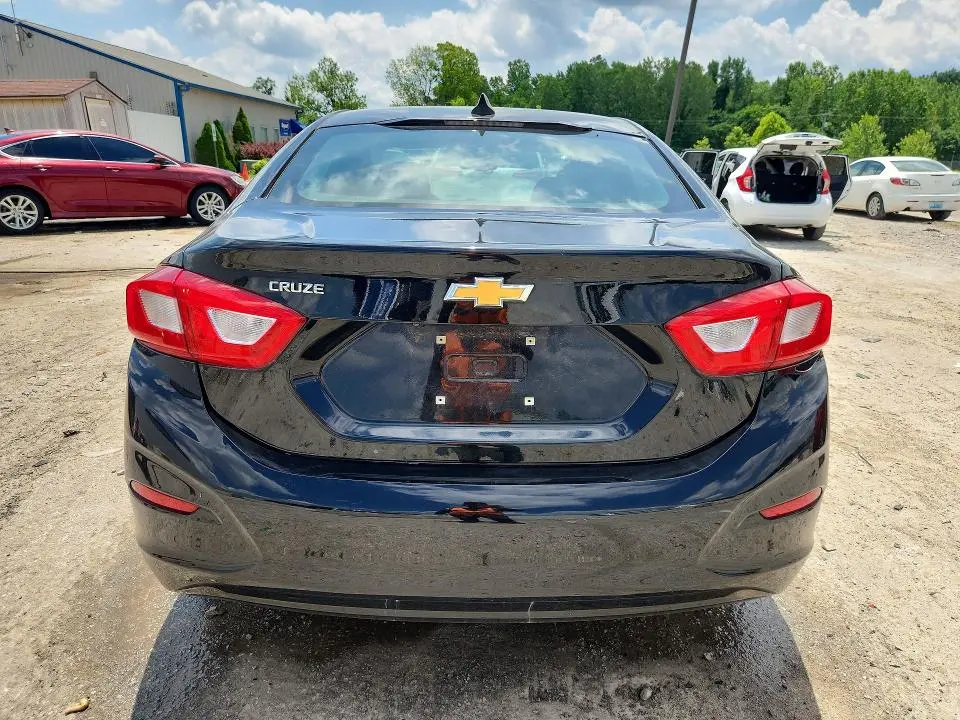2016 CHEVROLET CRUZE LS  