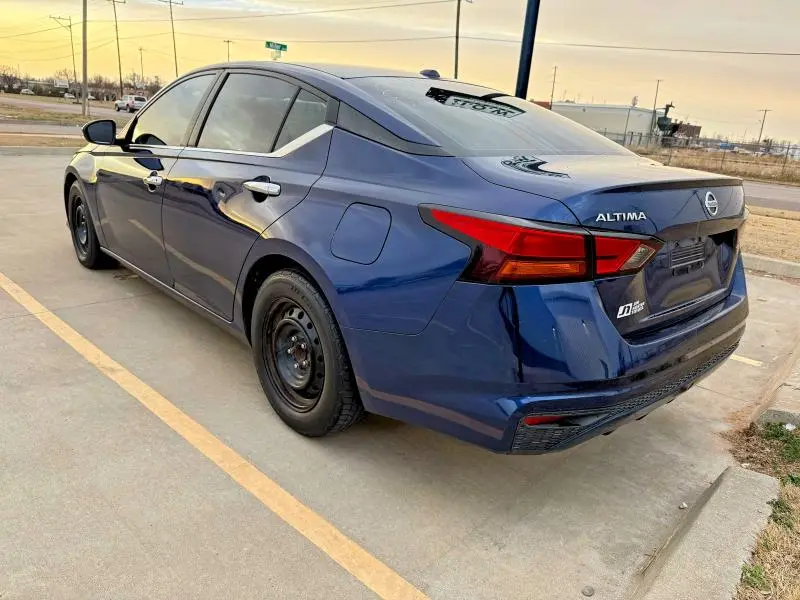 2019 NISSAN ALTIMA S  