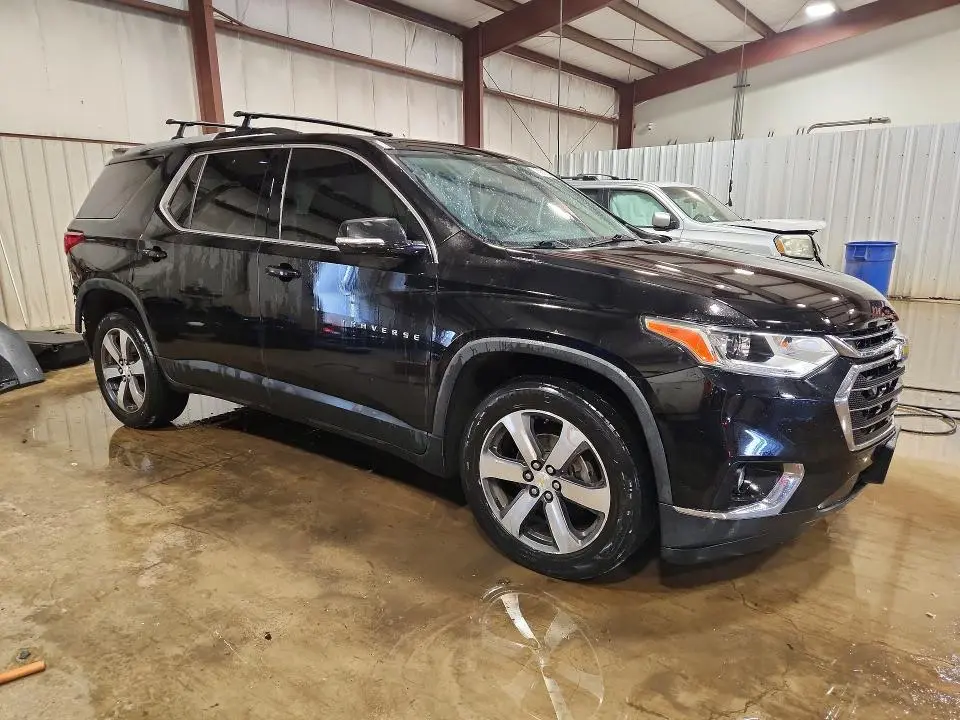 2018 CHEVROLET TRAVERSE LT  