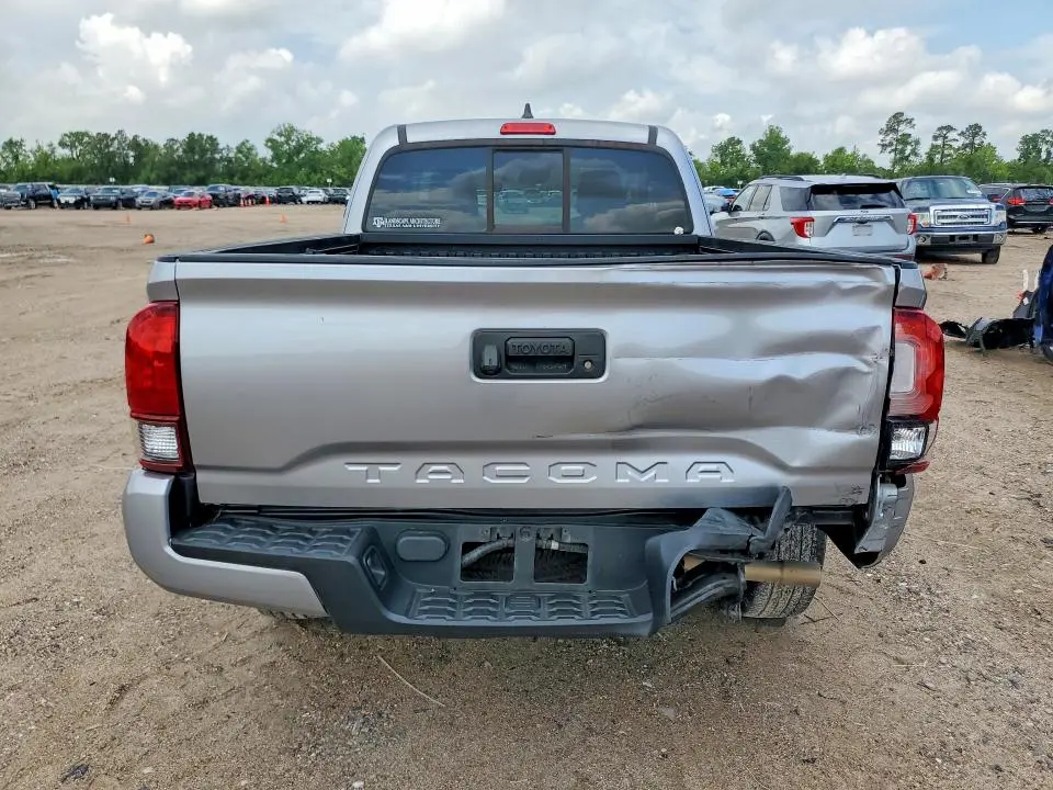 2020 TOYOTA TACOMA SR  