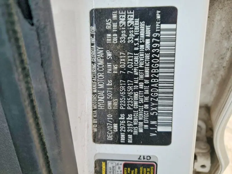 2011 HYUNDAI SANTA FE GLS  