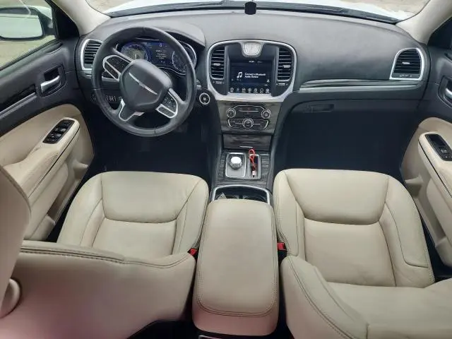 2017 CHRYSLER 300 LIMITED  