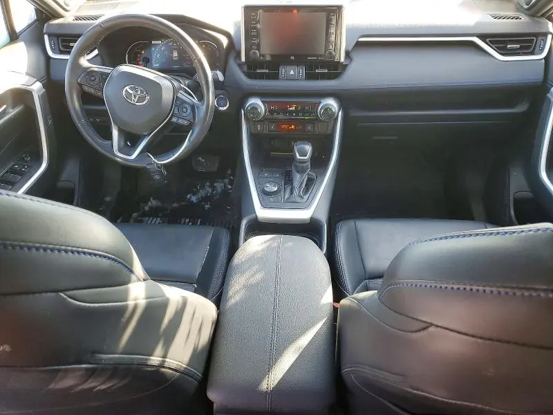 2021 TOYOTA RAV4 XSE  