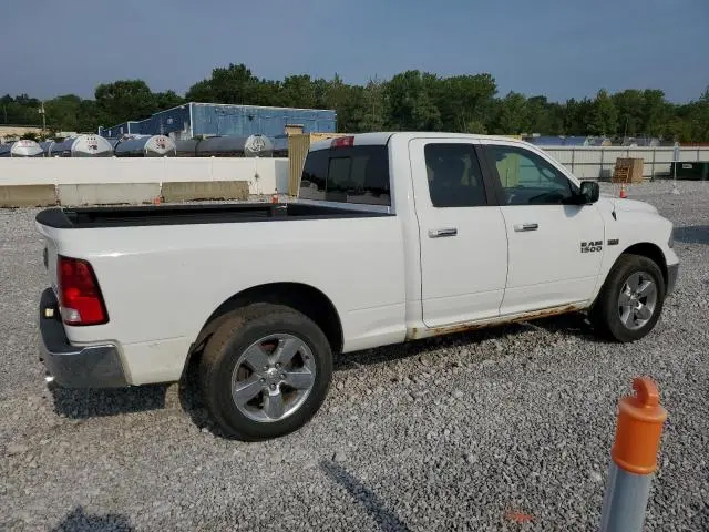 2016 RAM 1500 SLT  